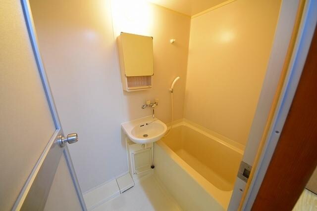 ロワール調布の物件内観写真