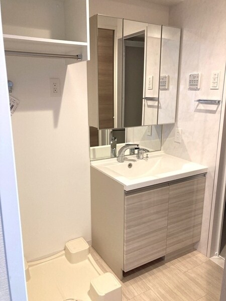 ラティエラ練馬の物件内観写真