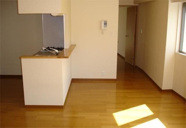 ゼフィルスB棟の物件内観写真
