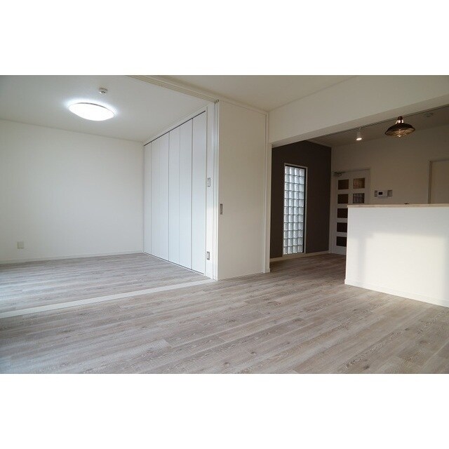 マリンコートの物件内観写真