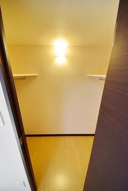 レオネクストジャルダンIIの物件内観写真