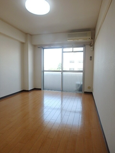 ヒルズ中野の物件内観写真