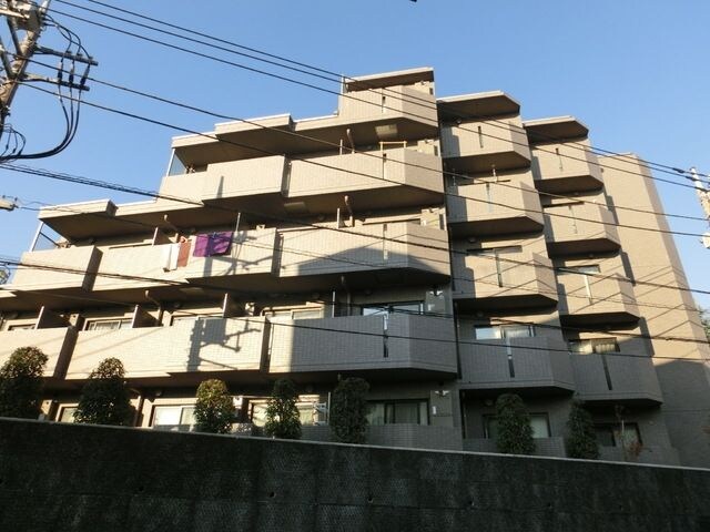 ルーブル荻窪伍番館の物件外観写真