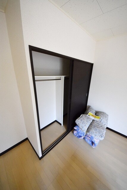 レオネクストメゾン グリシーヌの物件内観写真