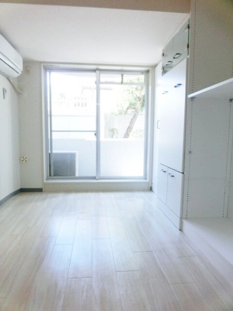 エマーレ中野新橋の物件内観写真