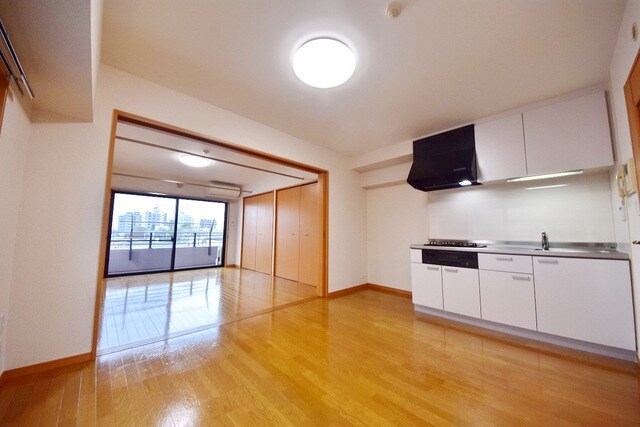 シュタイン・ブルグの物件内観写真