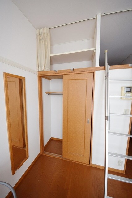 レオパレスWESTINの物件内観写真