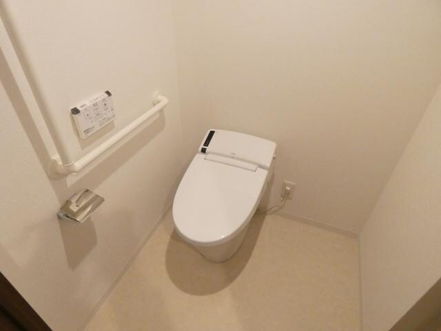 アルテシモ ルストの物件内観写真