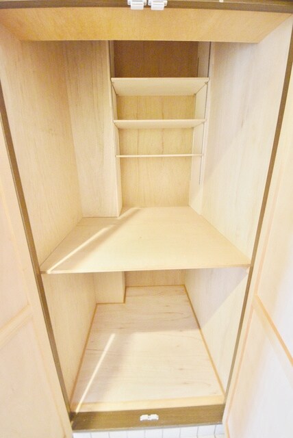 第2ゼルコーバ烏山の物件内観写真