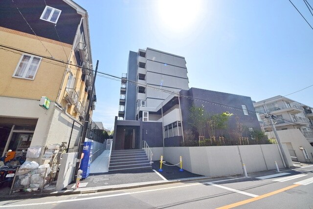 コンフォリア成増の物件外観写真