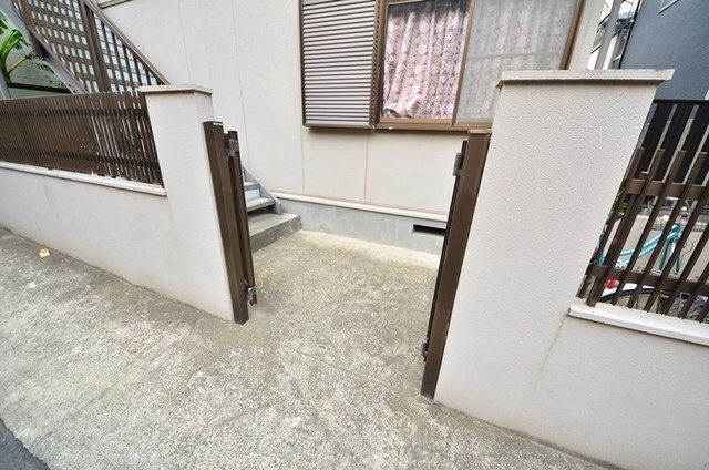 ジュネス東高円寺の物件内観写真