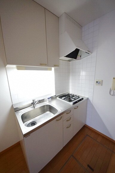 プレミール松庵の物件内観写真