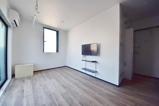 メゾンハイウェイ春日町の物件内観写真