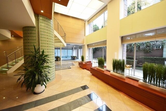 青山パークタワーの物件内観写真