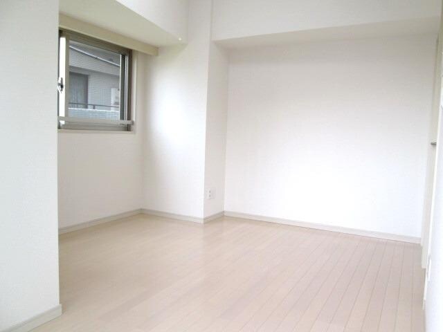 ガラ・シティ笹塚駅前の物件内観写真