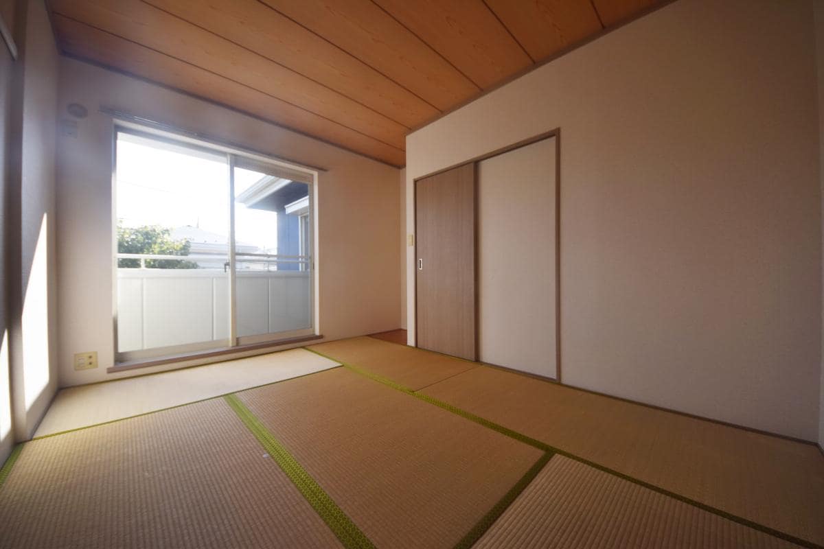 ブリージングタウン百草園の物件内観写真