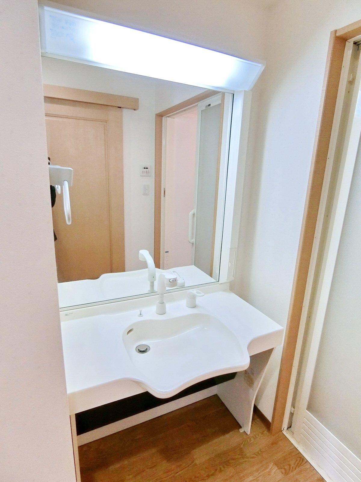 コンフォートフラッツIIIの物件内観写真