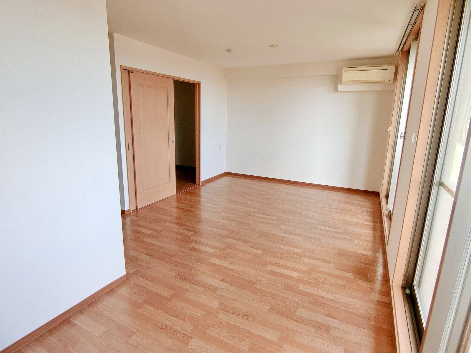 コンフォートフラッツIIIの物件内観写真