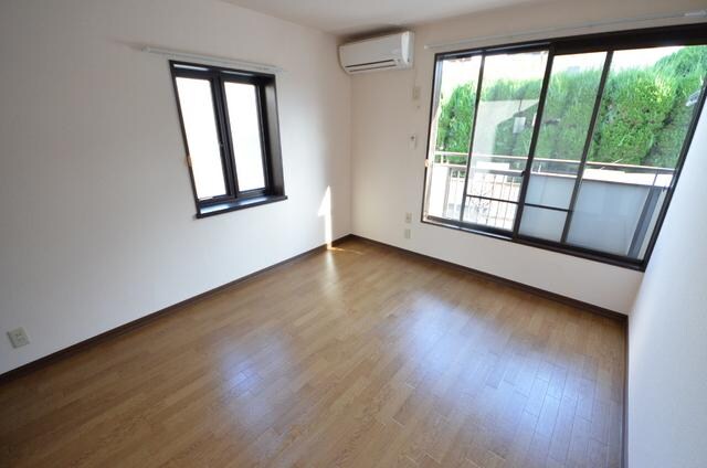 メゾンドールの物件内観写真