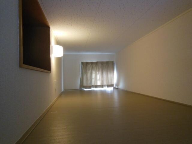 レオパレスNAKAGOMEの物件内観写真