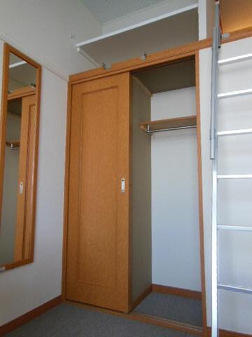 レオパレスNAKAGOMEの物件内観写真