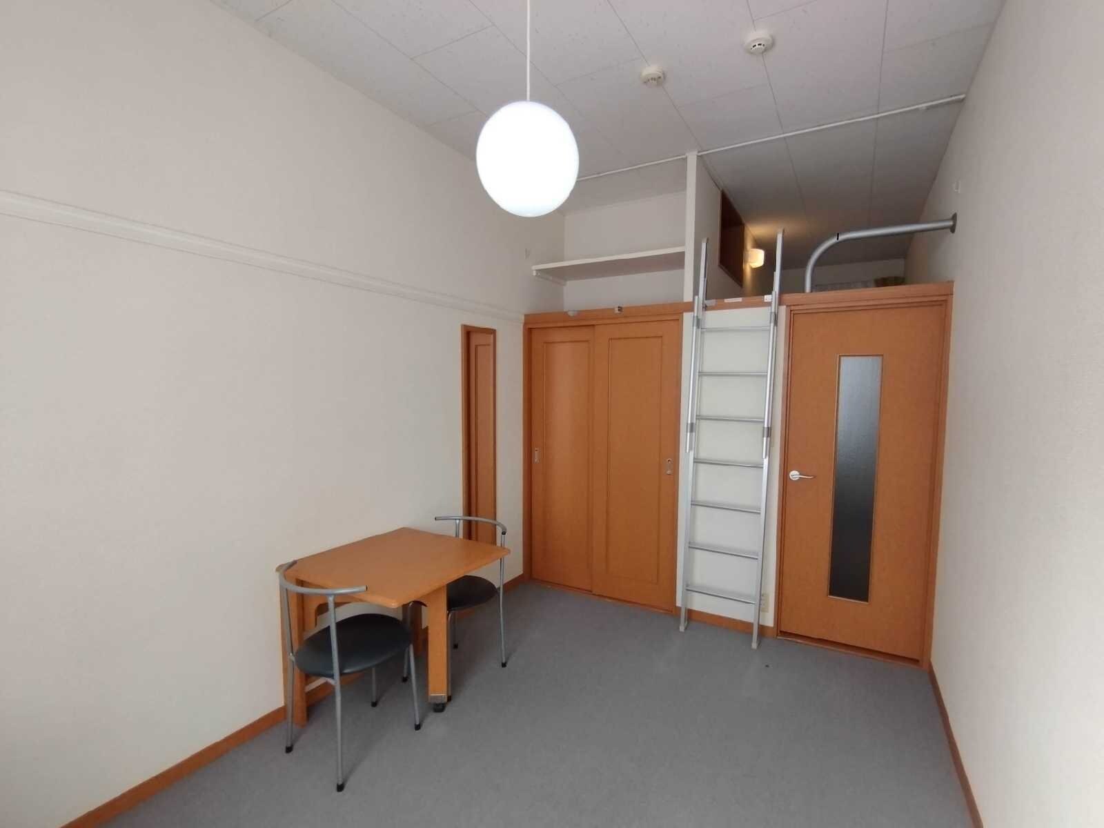 レオパレストミーズの物件内観写真