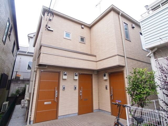 シャンブル ピエーリオの物件外観写真