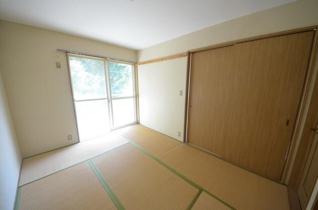 メゾンフォーレの物件内観写真