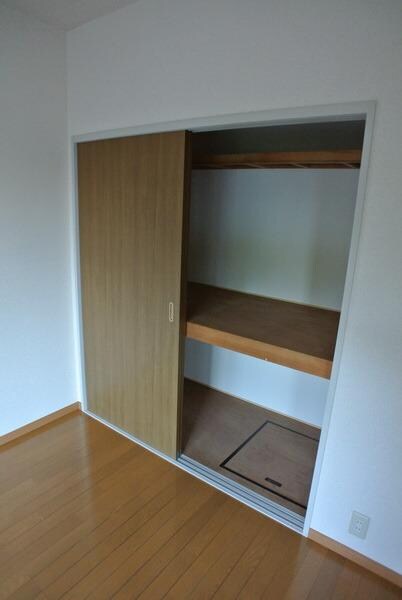 オリンピアBの物件内観写真