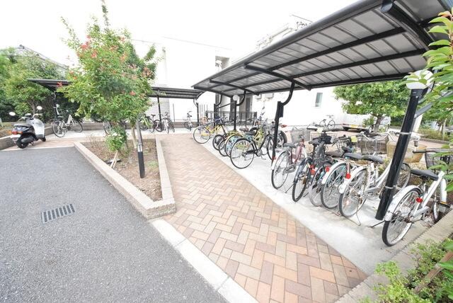 レオネクストツゥの物件内観写真