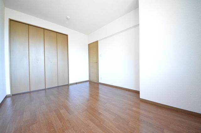 ファミールコートの物件内観写真