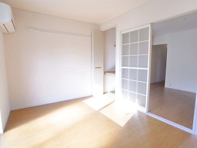 グランディール山中の物件内観写真