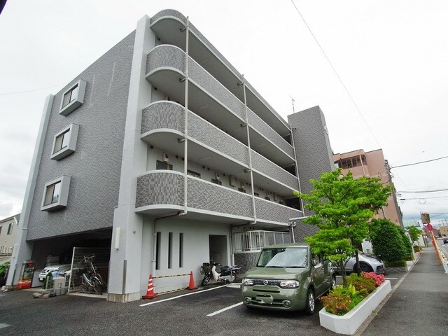 パルクサイドの物件外観写真