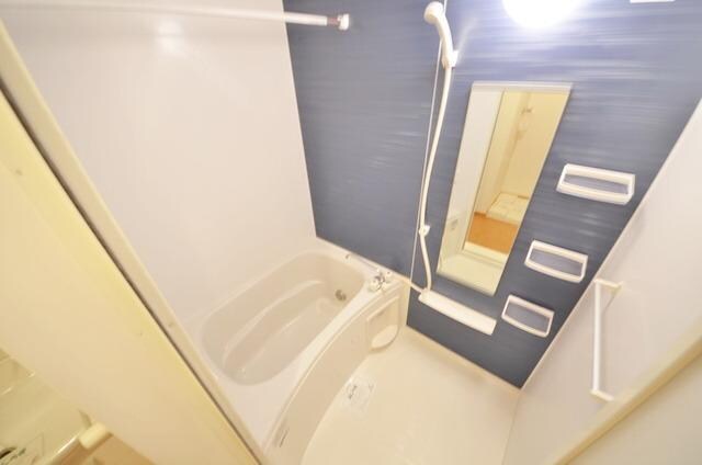 ベルビュー 神明の物件内観写真