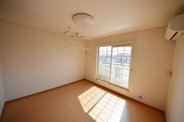 ベルビュー 神明の物件内観写真