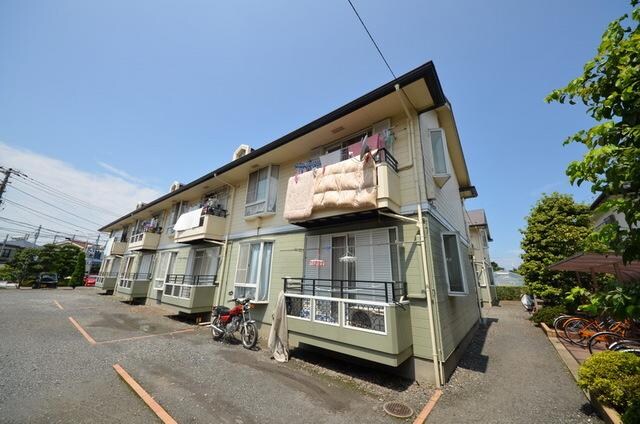 クローカスBの物件外観写真