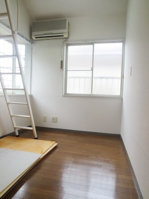 ラサ国分寺B号館の物件内観写真