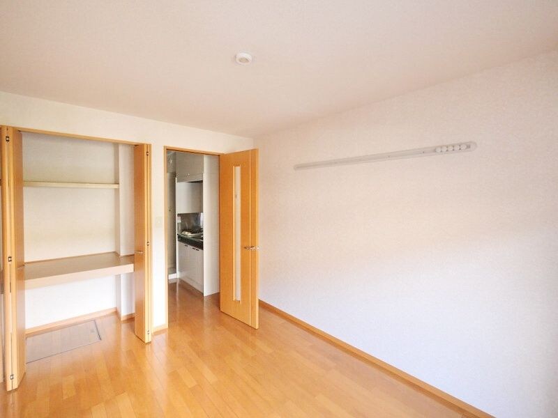 ジュネスIの物件内観写真