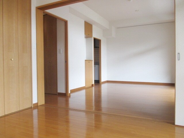 らくりーぶ21万願寺の物件内観写真