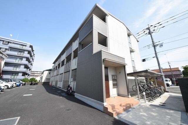 ラ・プランタン北野の物件外観写真