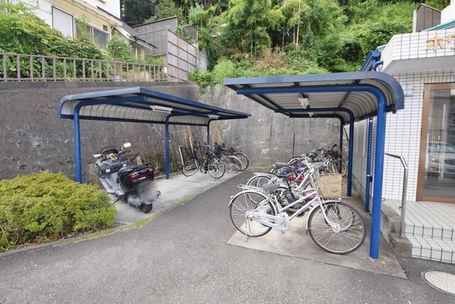 ホワイトレジデンスの物件内観写真