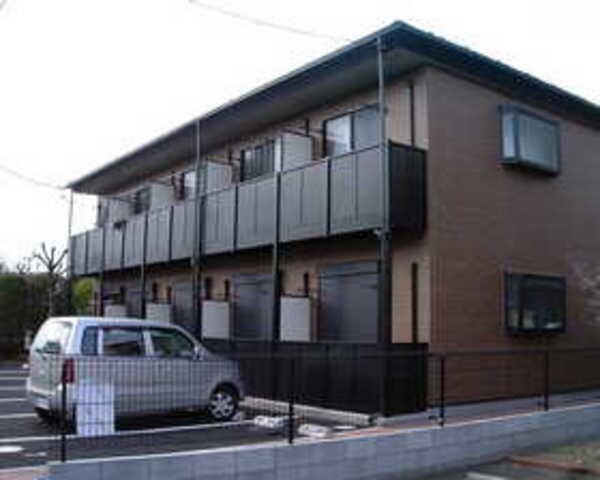 アンプルールクラージュ仲原 の物件外観写真