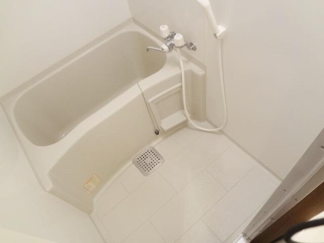 アンプルールクラージュ仲原 の物件内観写真