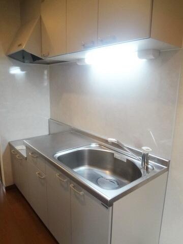 アンプルールクラージュ仲原 の物件内観写真