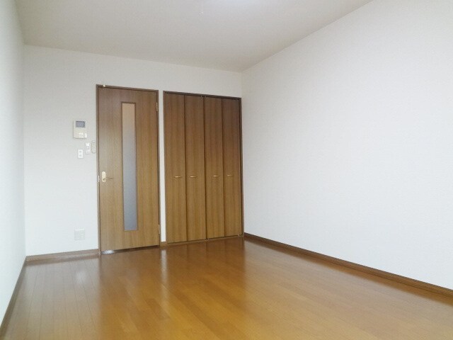 アンプルールクラージュ仲原 の物件内観写真