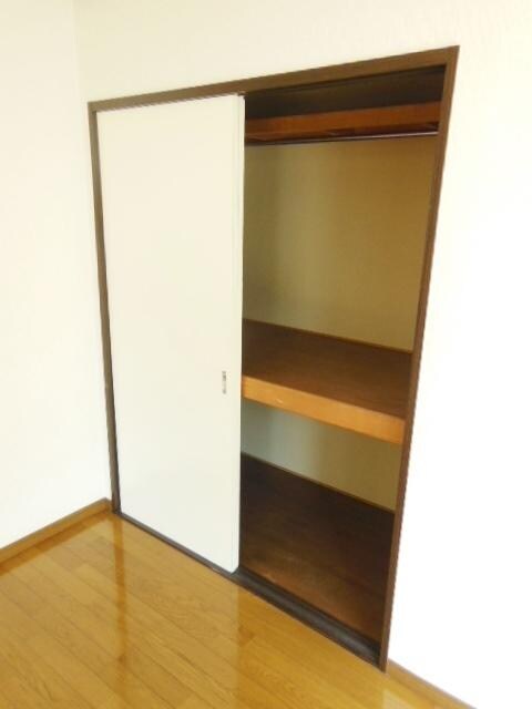 フォーブル谷野の物件内観写真