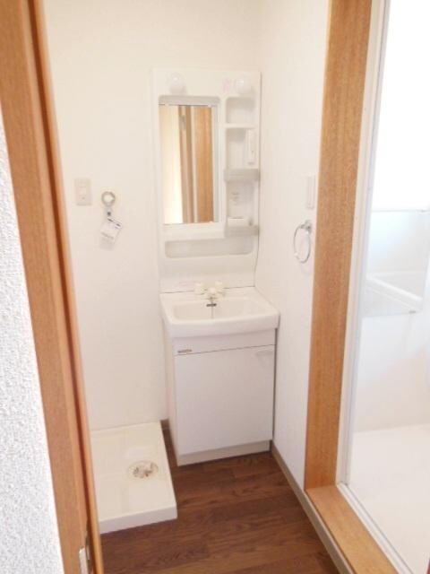 秋山ビルの物件内観写真