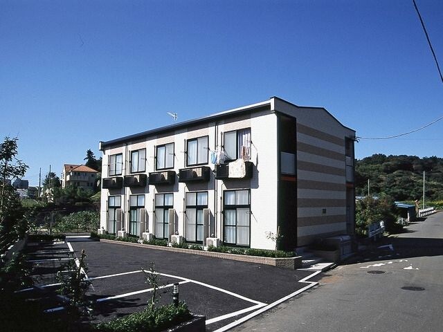 レオパレスさくらの物件外観写真