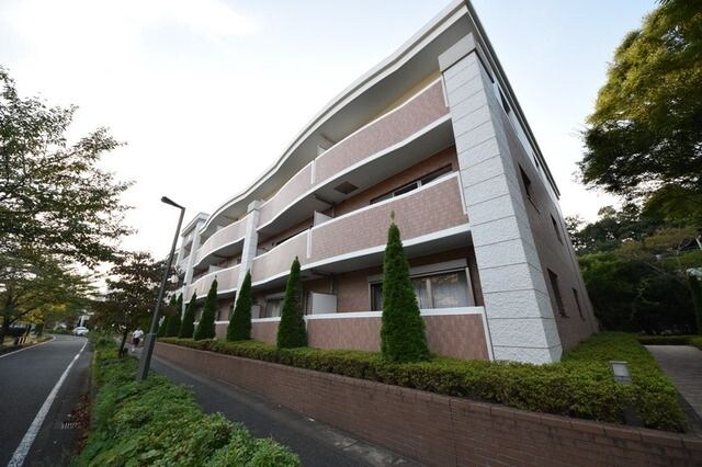 プレミアムコートみなみ野IIの物件外観写真
