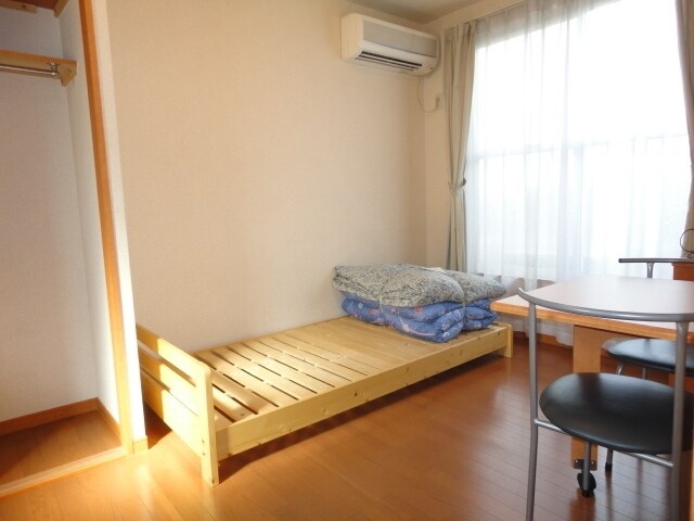 レオパレスイースト浅川の物件内観写真